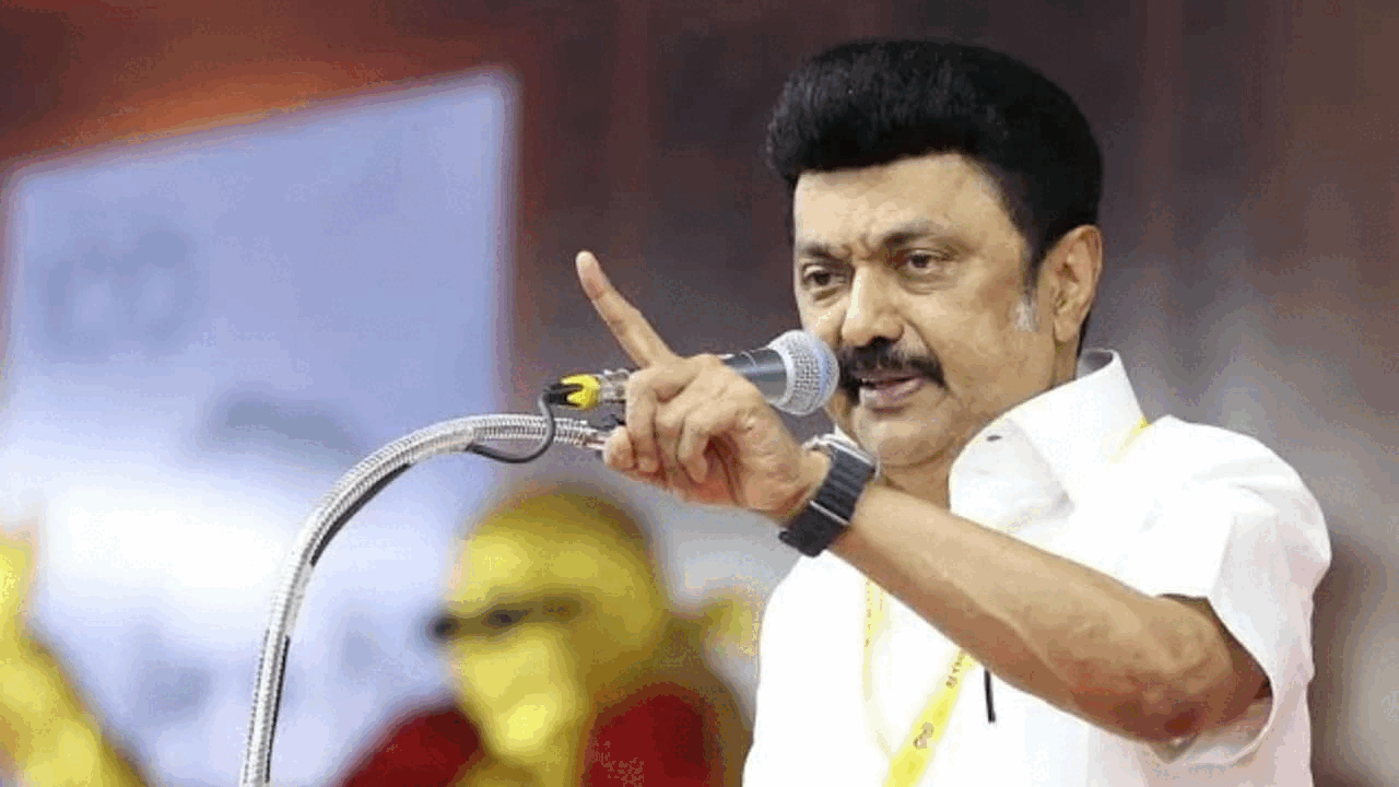 பேனை பேயாக்கும் அரசியல் எதிரிகள்!