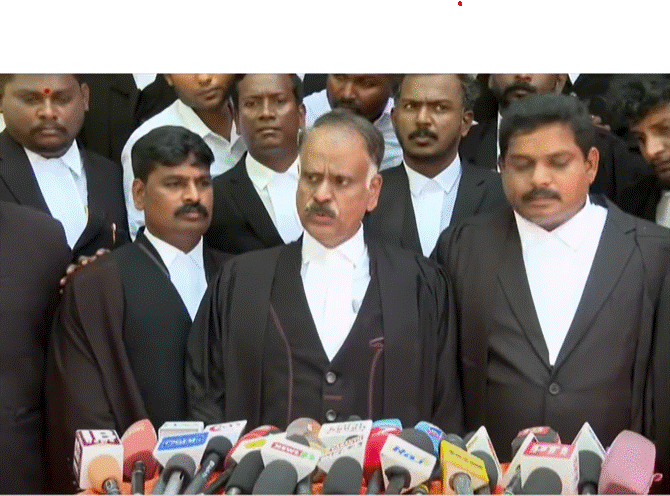 கரூர் உயிரிழப்புக்கு பின்னால் சதிச்செயல் இருக்கிறது – தவெக வழக்கறிஞர் மனு