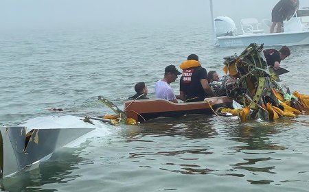 Mexico Flight Accident | அமெரிக்காவில் சிறிய ரக விமானம் கடலில் விழுந்து விபத்து – 5 பேர் பலி