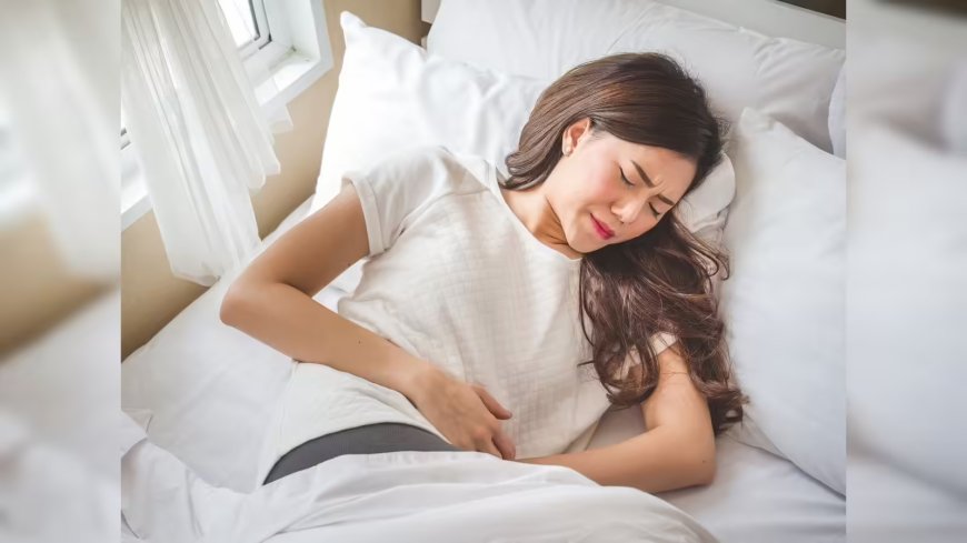 மாதவிடாயை சீராக்கும் 10 உணவுகள் | 10 Essential Foods for Menstrual Health and Regularity