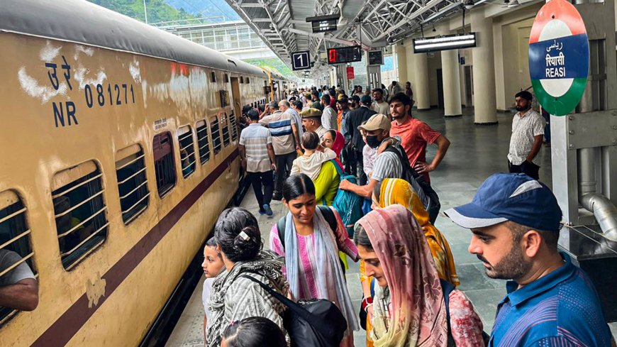 இந்திய ரயில்வே சேவையில் புதிய மாற்றங்கள் – பயணிகளுக்கு சலுகைகள்